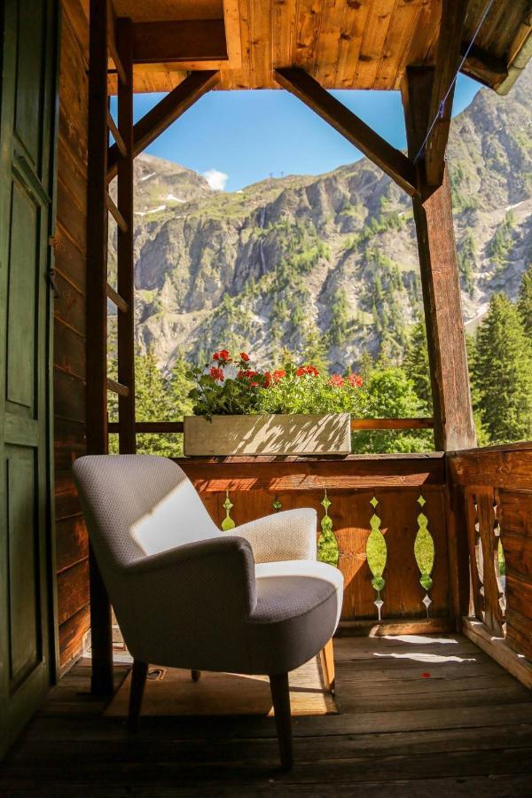 Hotel Berghaus Iffigenalp à Lenk im Simmental Extérieur photo